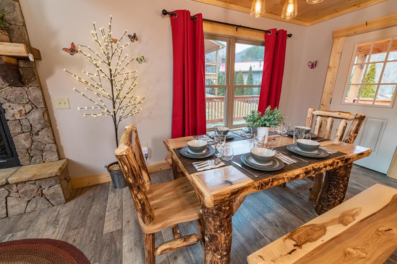 The Red Fox Cabin Villa Maggie Valley Eksteriør billede